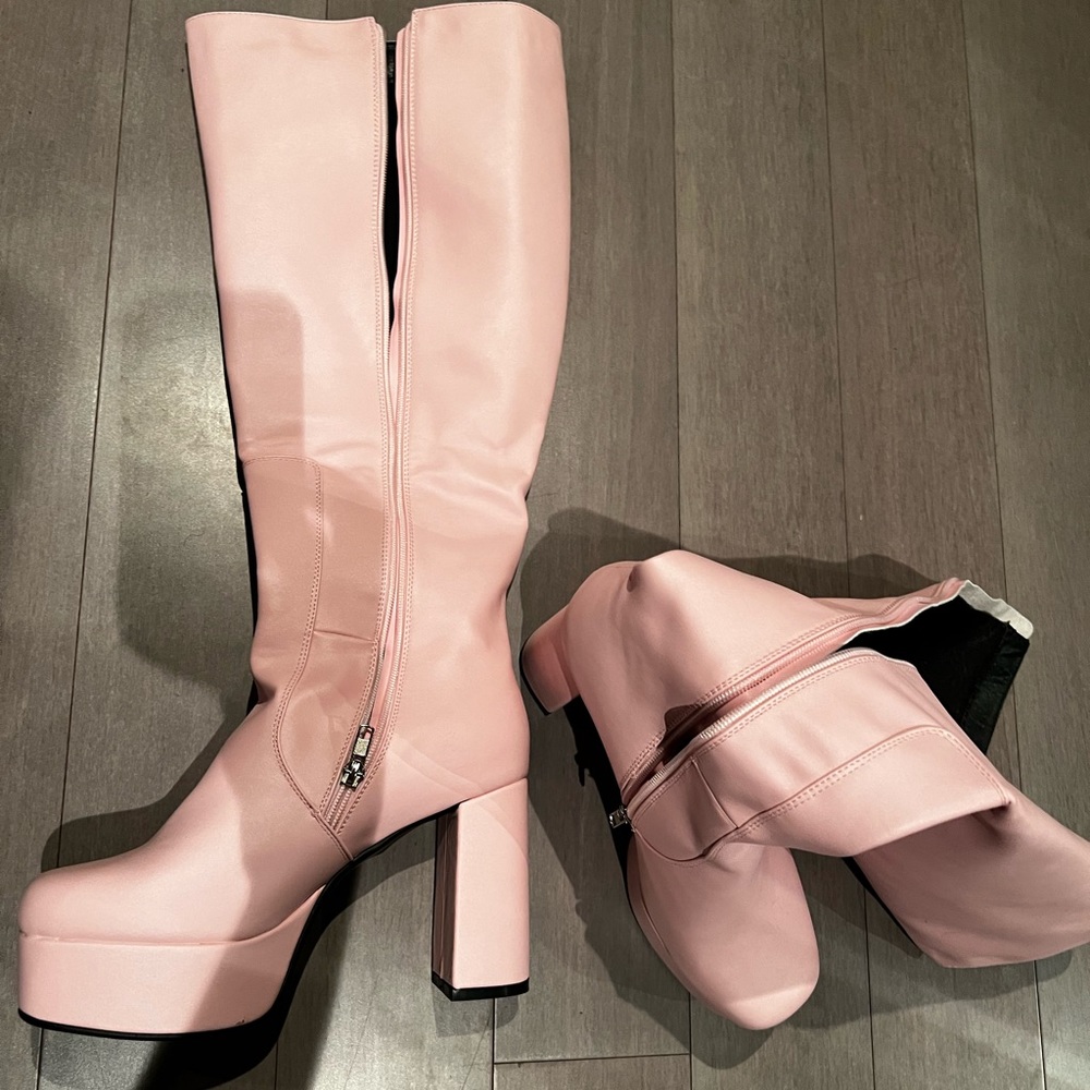 LAMODA knee high pink platform boots